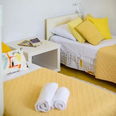 Sea Whisper Apartament *